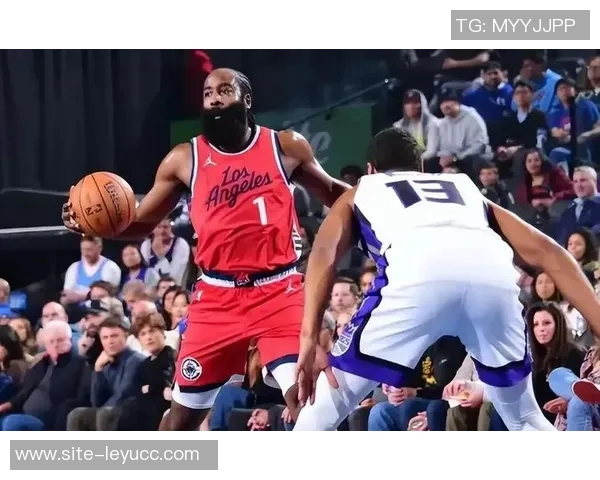 快船近期表现强劲小卡与哈登联手助球队取得16胜佳绩